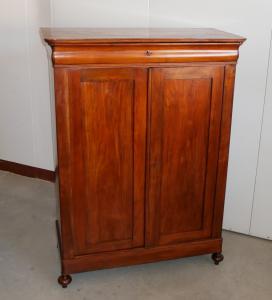 Credenza antica in ciliegio massello Epoca metà XIX secolo